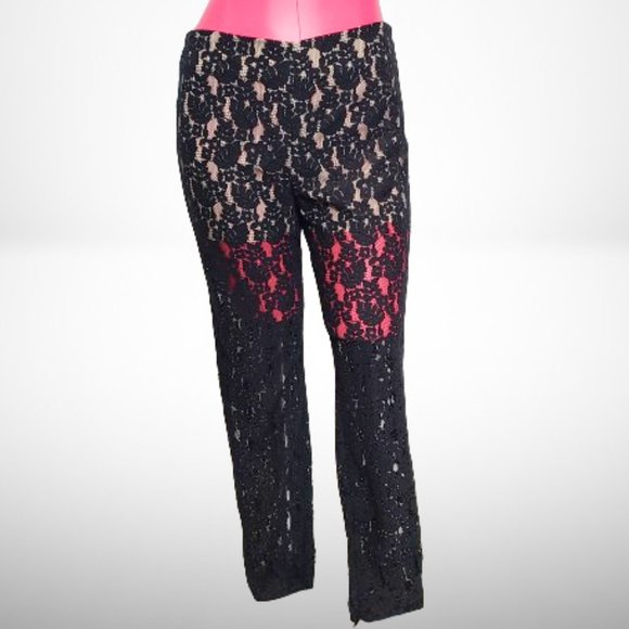 RED VALENTINO STUNNING LACE PATTERN LEG PANTS - Size: 40 - Picture 1 of 14
